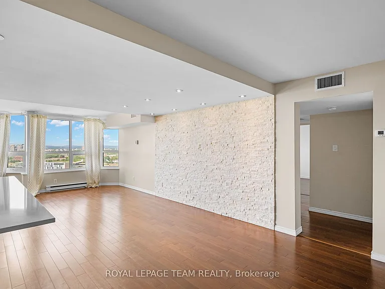 1500 Riverside Dr #2408 — Photo 13