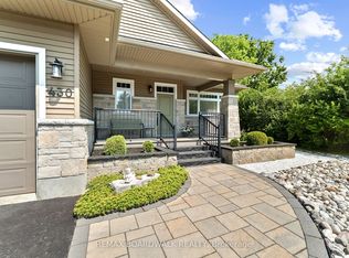 430 Main St W, North Dundas, ON K0C2K0
