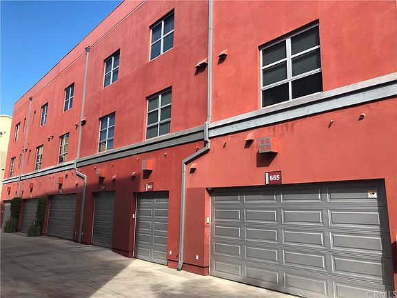 4th image of 667 N Poinsettia St