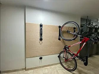 Rented by NY Space Finders Inc.