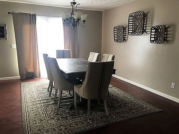 4th image of 33 Seneca Dr
