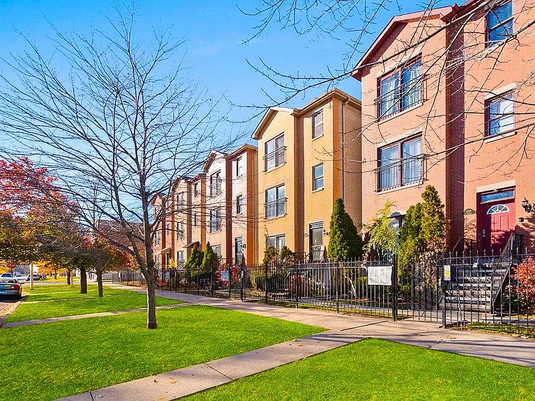 5848 S Prairie Ave #G — Photo 20