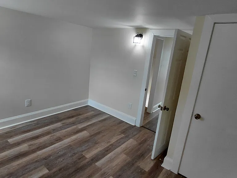317 S Main St #4 — Photo 2
