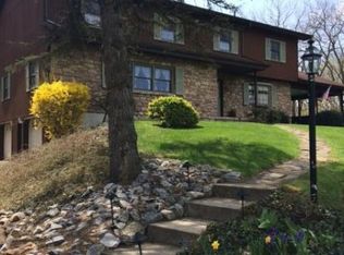 34 Hillside Dr, Danville, PA 17821