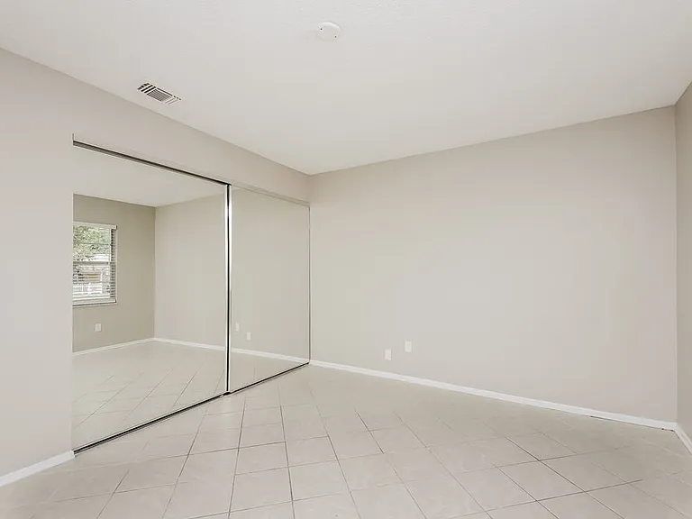 12127 Dakota Woods Ln — Photo 12