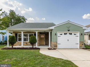 10 Heather Pl, Southampton, NJ 08088