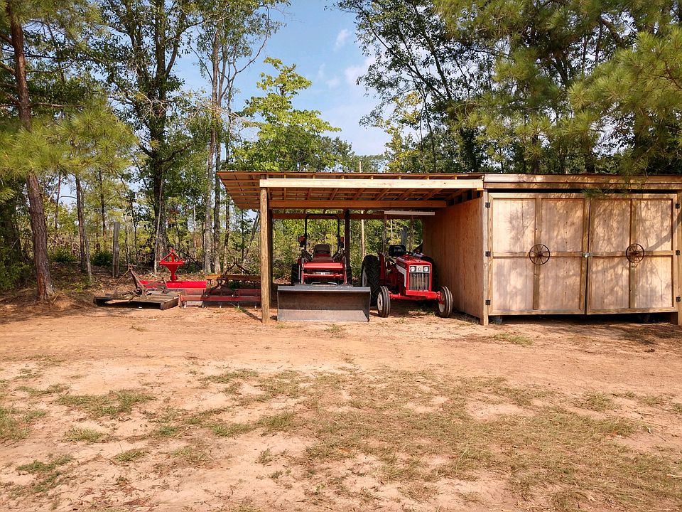 2nd image of 1116 Harrison Rd