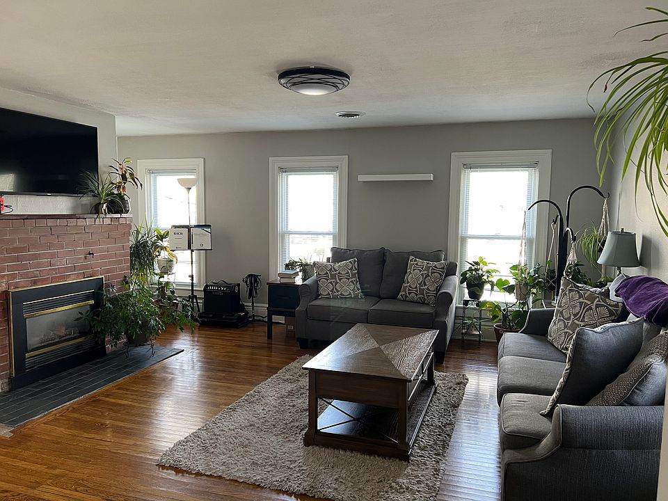 1st image of 56 Prospect Ave APT 2