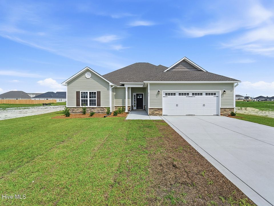 1st image of 615 Barlowe Lane