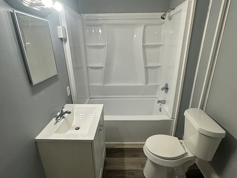 1134 Wertz Ave SW — Photo 8
