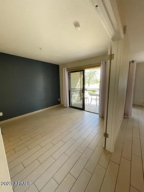 2 bed, 2.0 bath, 1081 sqft, $2,850 — Photo 4