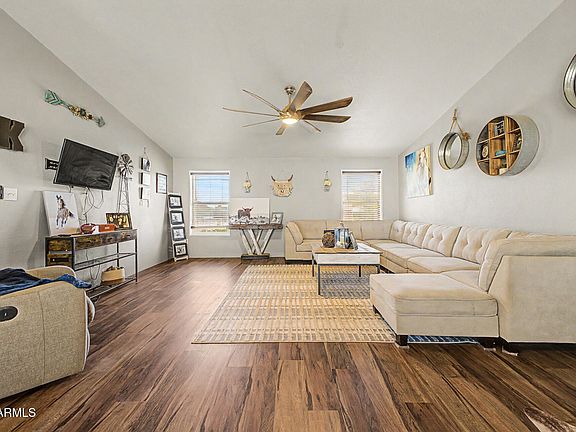 5th image of 26405 N 157TH Avenue