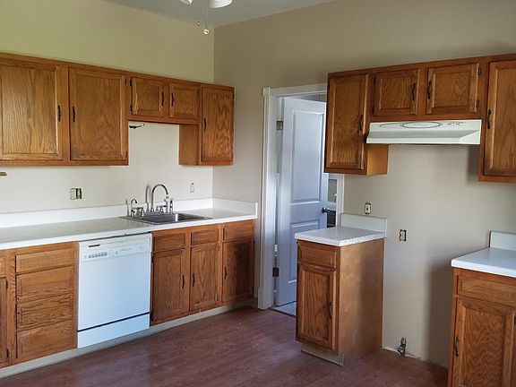 3rd image of 2907 Frink St