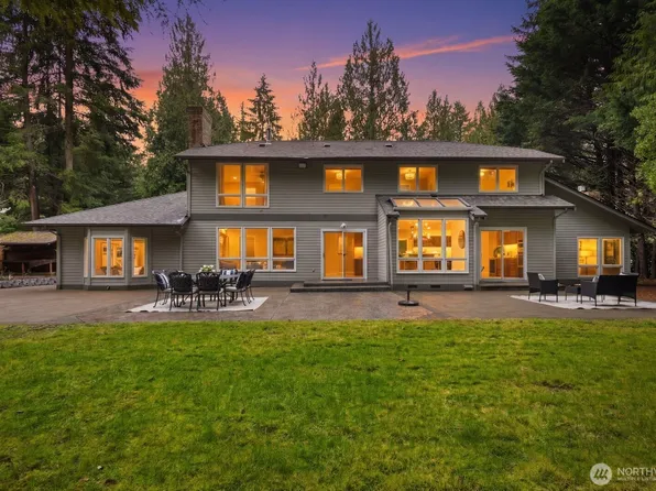 22720 NE 46th Street, Redmond, WA 98053