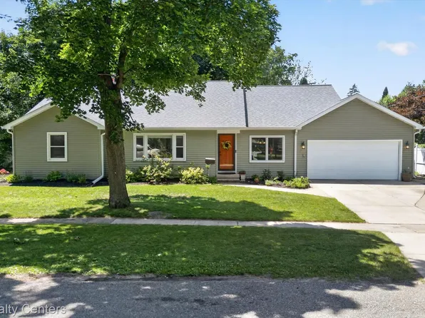 15969 Stamford St, Livonia, MI 48154