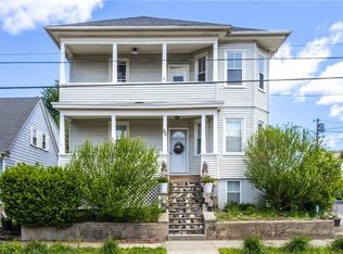 93 Naples Ave, Providence, RI 02908