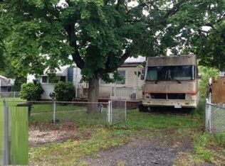 24 Runway Ct, Middle River, MD 21220