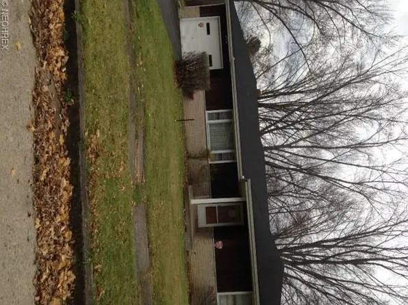 105 Livingston St, Youngstown, OH 44506