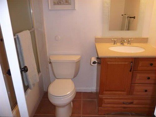 4th image of 1366 N Garfield St APT 310