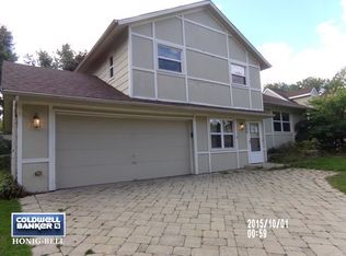 549 Arthur Dr, Cary, IL 60013