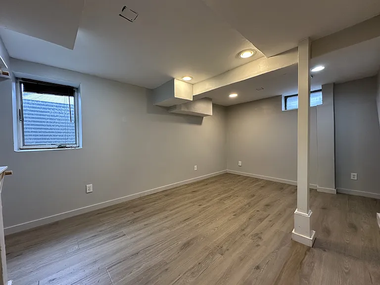 4061 Vernon Ave S — Photo 16