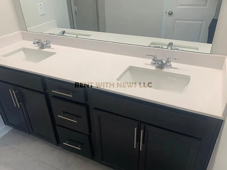 5124 Anamosa St — Photo 59