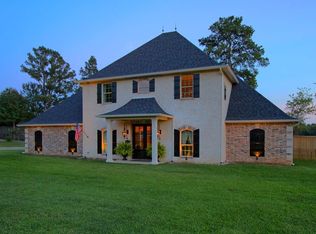 210 Deercrest Dr, Carthage, TX 75633