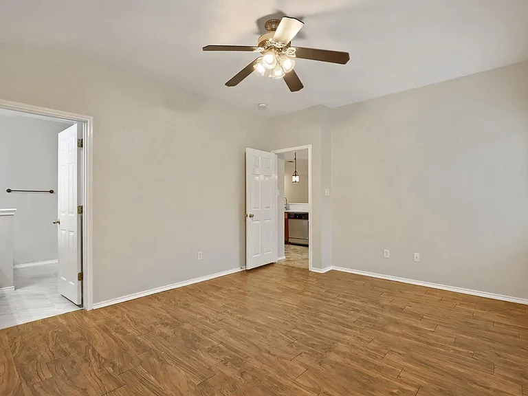 1506 Campanella Cv — Photo 20
