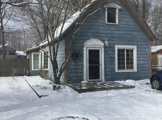 2166 Crisman Rd, Portage, IN 46368