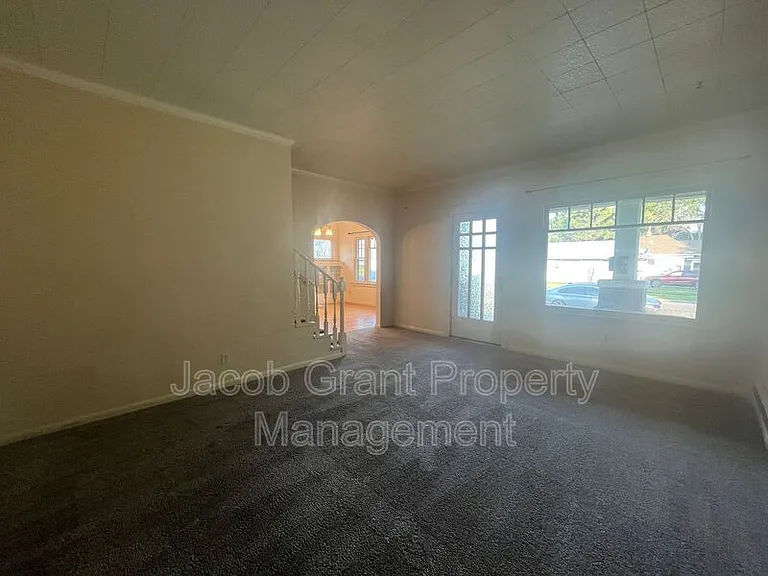 1298 Idaho Ave #1 — Photo 2