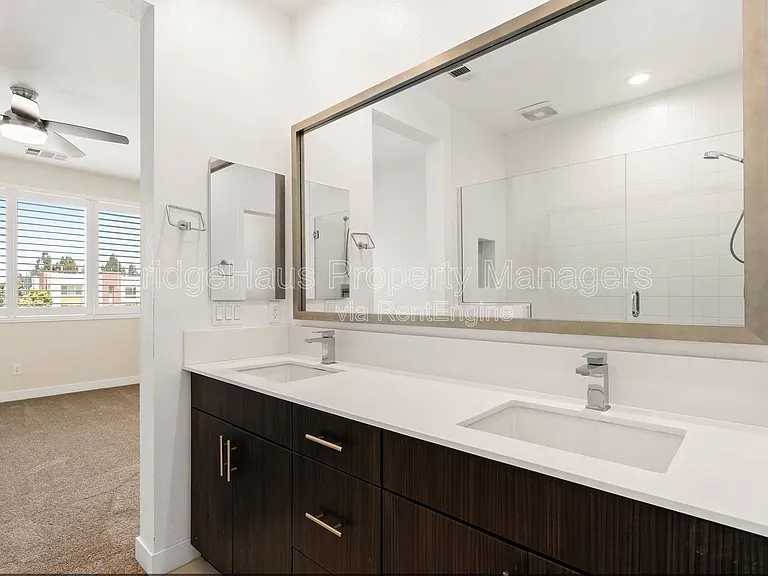 721 Shoreline Rd — Photo 24