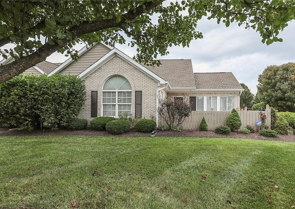 1st image of 7328 Lake Lakota Pl