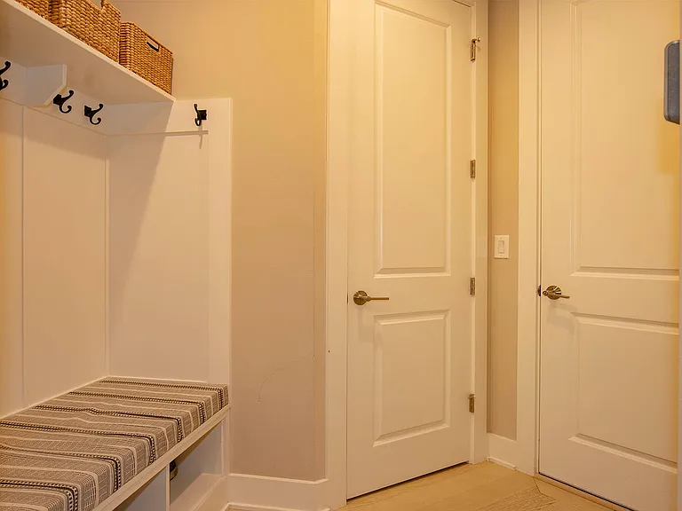 1498 Elk Run Pl SE — Photo 16