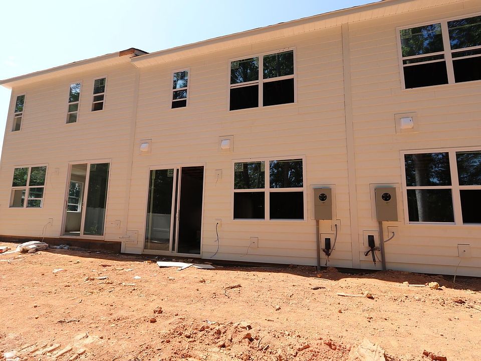 1st image of 2928 Spring Manor Way