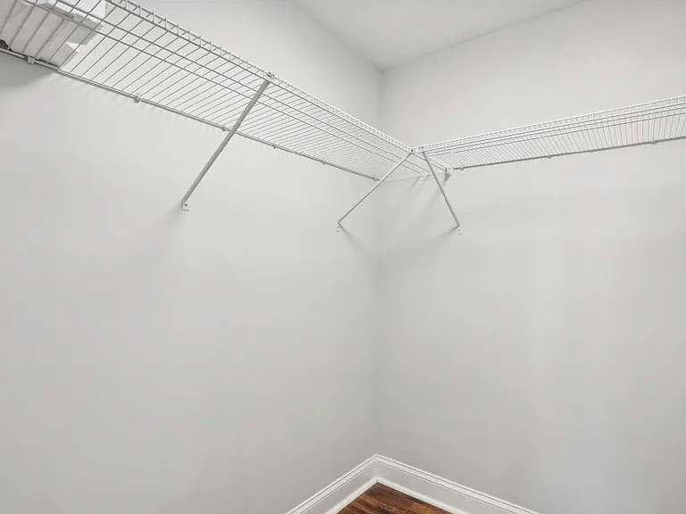7081 Leewood Forest Dr — Photo 8