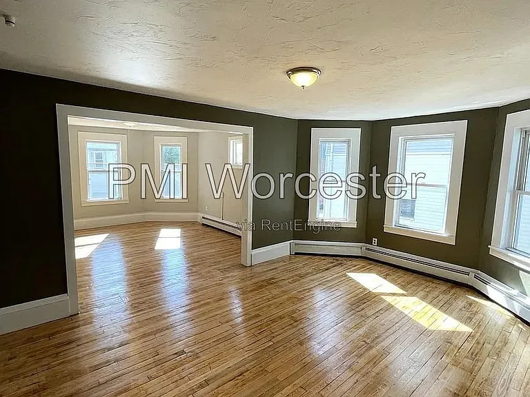 25 Almont Ave — Photo 15