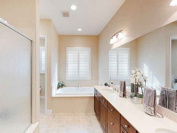 5th image of 8508 Amares Cir