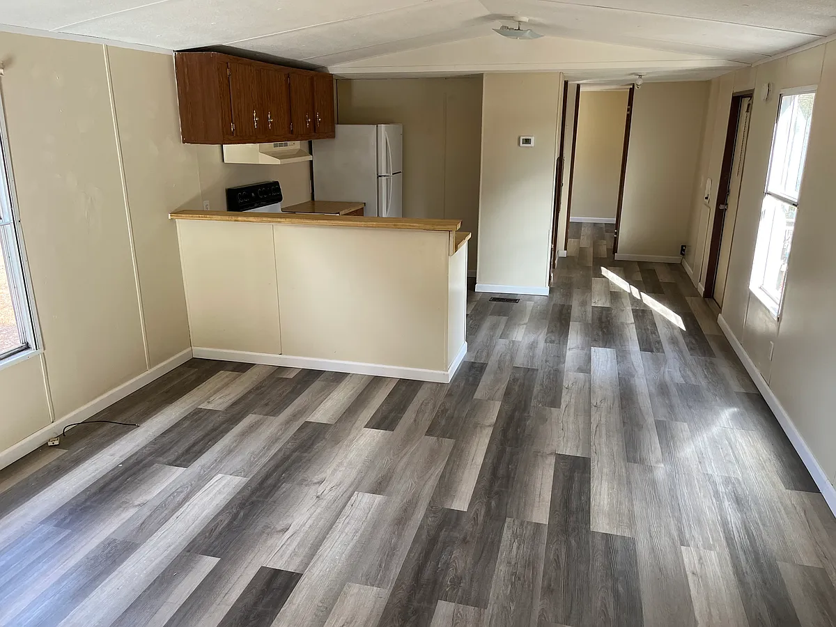 Building Photo - 409 Honea Dr
