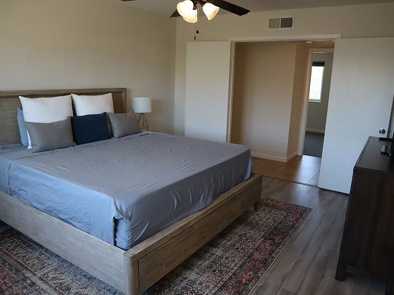 419 E Rosemonte Dr — Photo 9