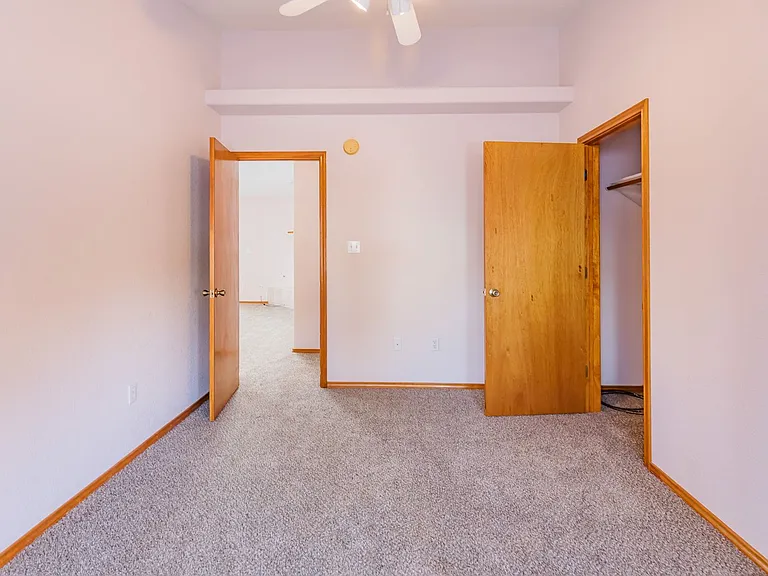 440 Glacier Dr — Photo 19