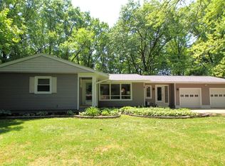 102 Wolcott Dr, Hudson, OH 44236