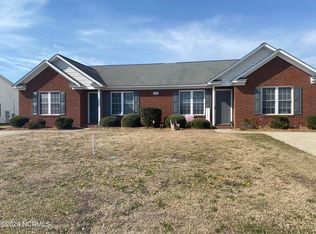 2982 Kinsey Loop #B, Winterville, NC 28590