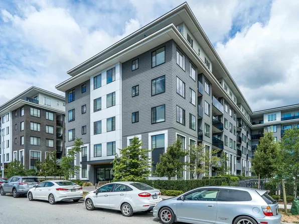 15825 85th Ave #620, Surrey, BC V4N 6W9