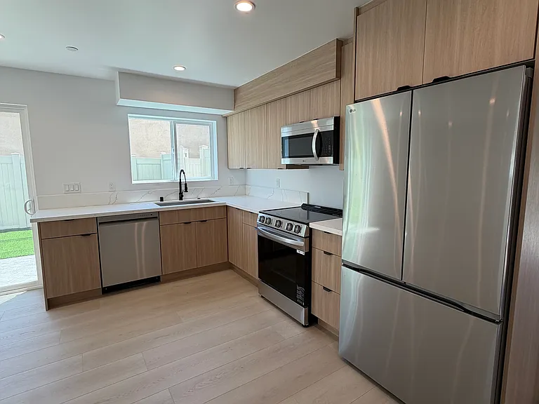 11479 W Erwin St — Photo 3