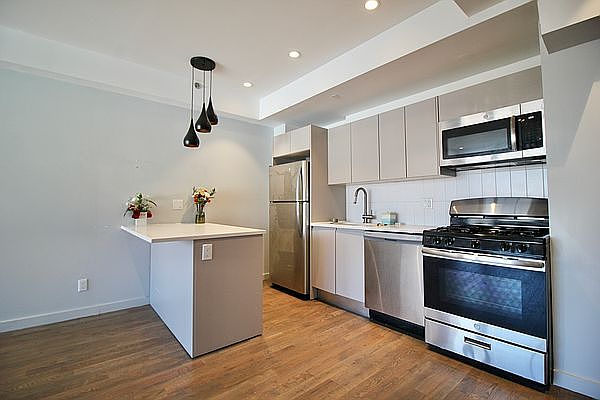 1st image of 590 Bushwick Ave #408