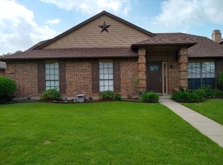 9323 Willard St, Rowlett, TX 75088