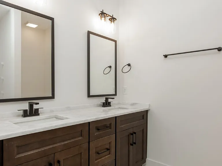 115 High Park Cir — Photo 24