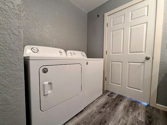 5th image of 1315 B Ave W #11209807
