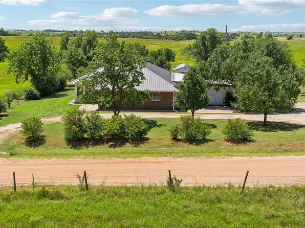 3850 Bronco, Orlando, OK 73073