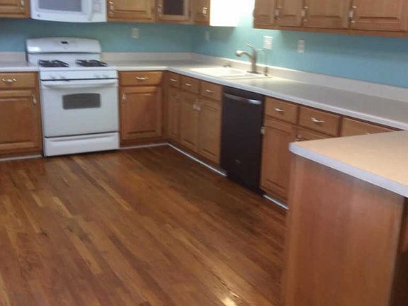 2nd image of 109 Sam Davis Dr